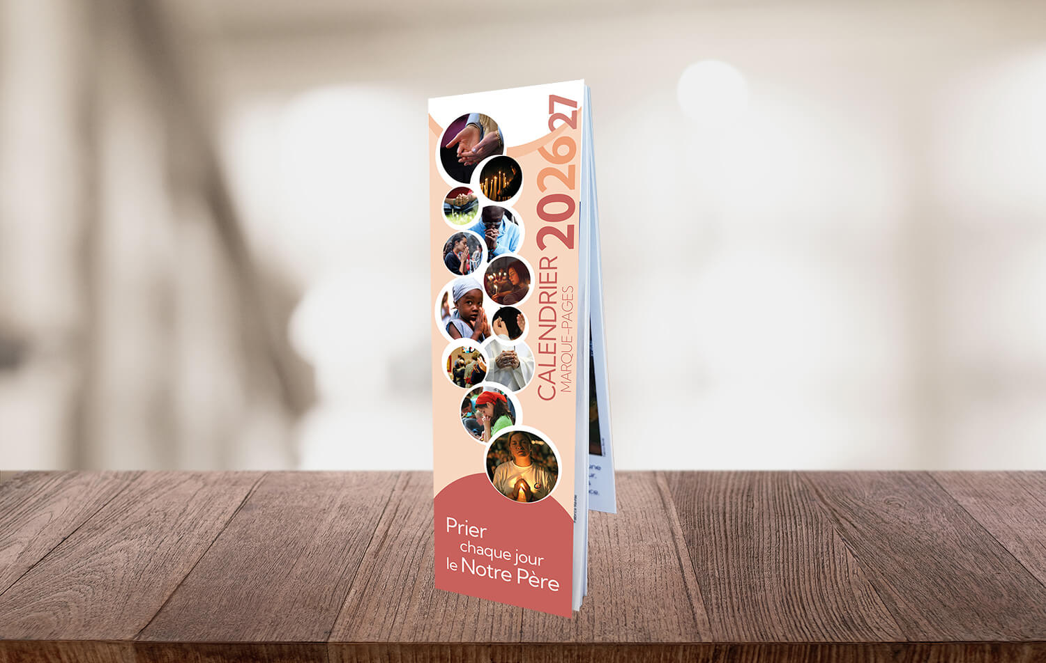 Calendrier marque-pages 2026-2027 &ndash; &laquo; Notre P&egrave;re &raquo; (format vertical)